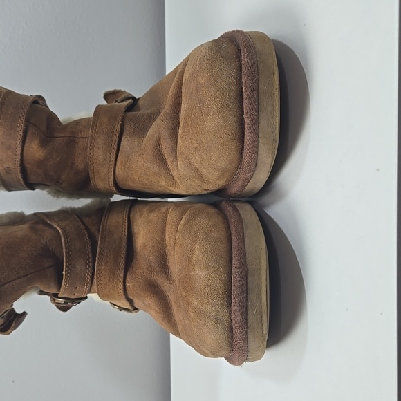 UGG Australia Chestnut Boots with Outer Straps - Picture 8 of 10